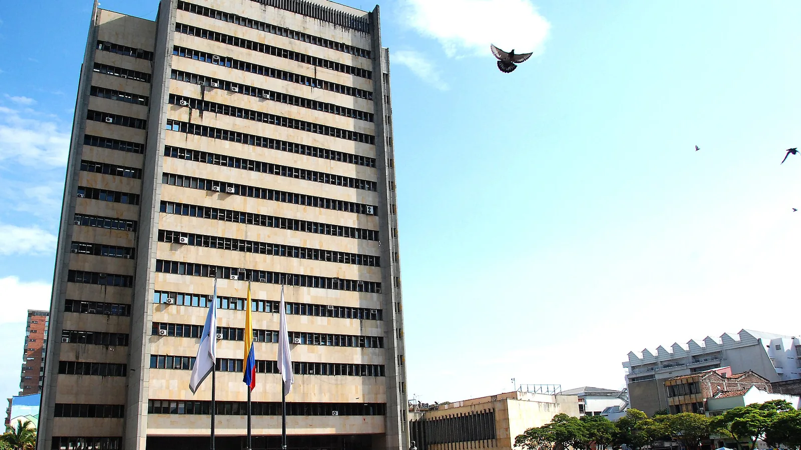 Valle intensifica la vigilancia sanitaria de dulces